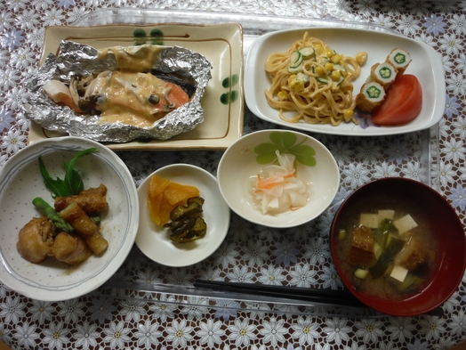 １泊２食4800円（税別）　新しい檜風呂とおふくろの味でおもてなし